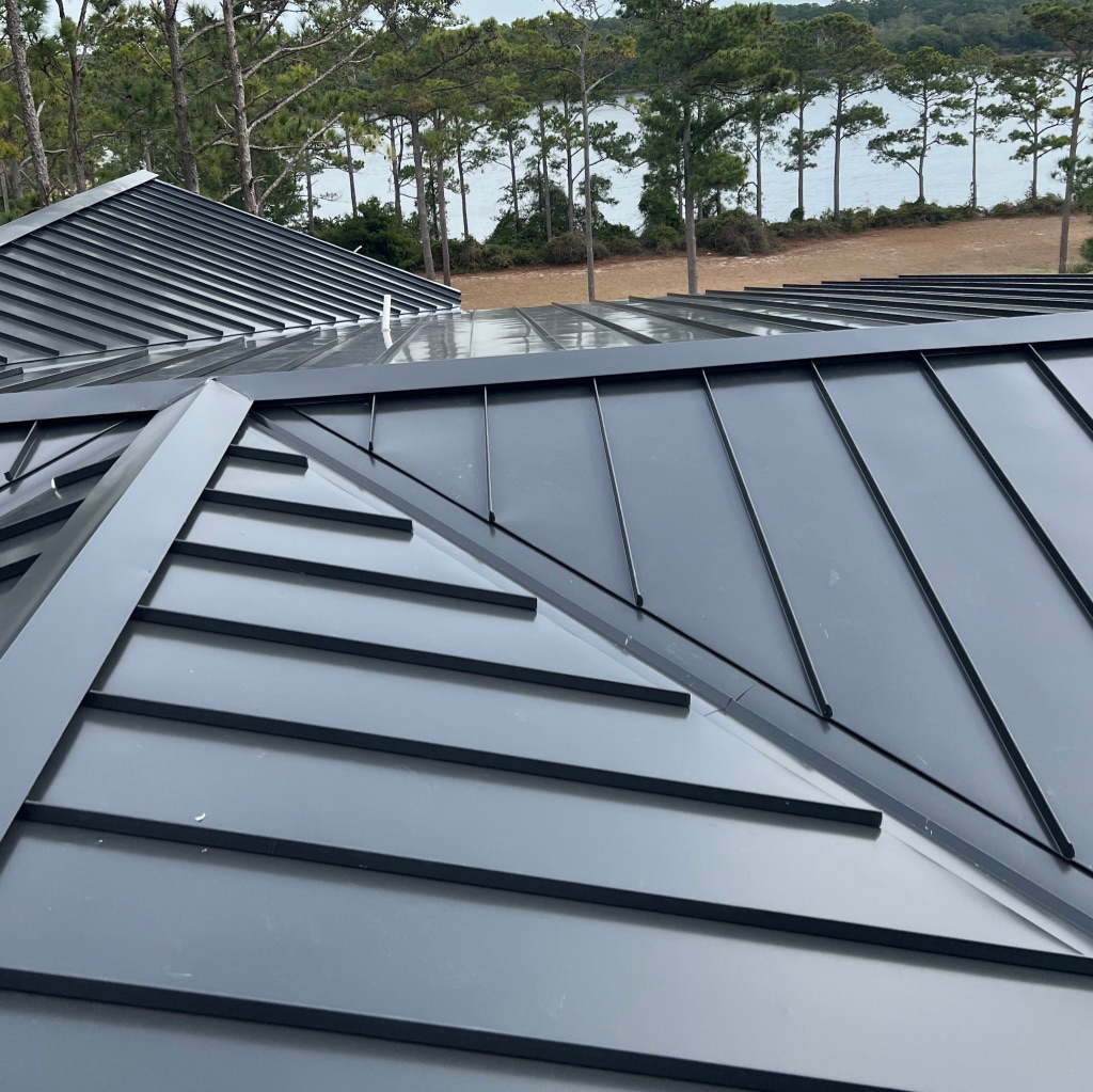 Can you a metal roof be re-painted
